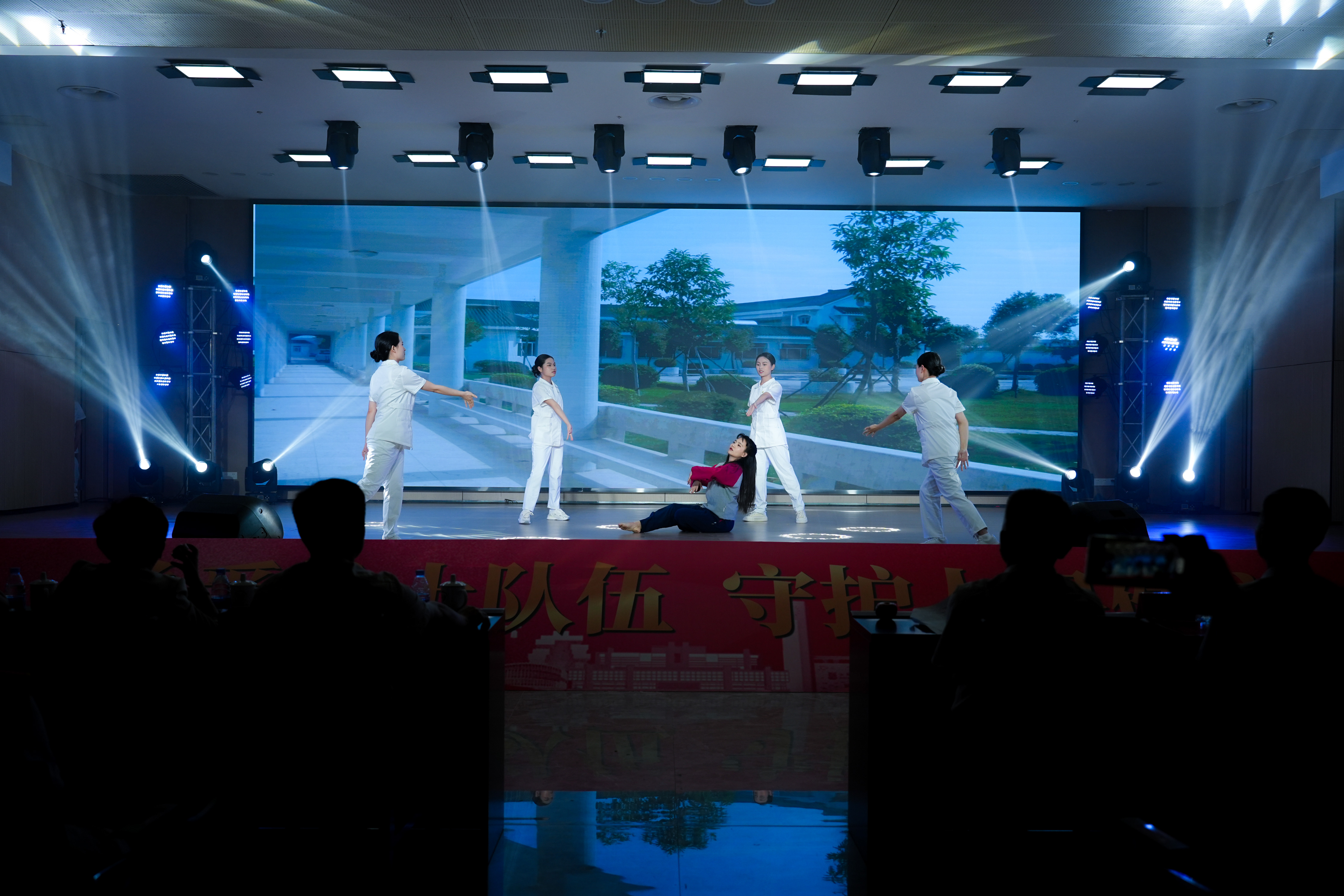 图片5.jpg